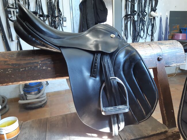 Springsattel Forte von Karl Niedersüss., Niedersüss Forte, Beate Hagen, Jumping Saddle, Lustenau , Image 4