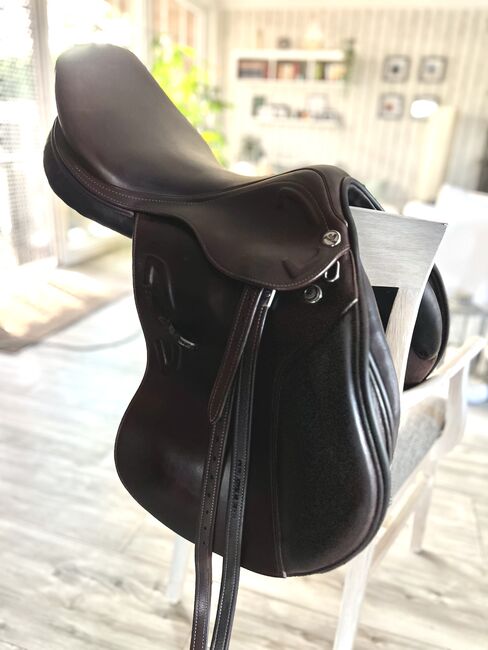 Springsattel Prestige Michel Robert 18/33, Prestige Michel Robert X, Lisa Wolniewicz, Jumping Saddle, Bottrop, Image 2