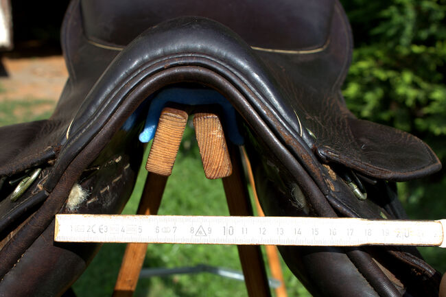 Springsattel Stübben Parzival - dunkelbraun , Sattel , Pferd , reiten, Stübben Parzival, Jule, Jumping Saddle, Aschersleben, Image 8