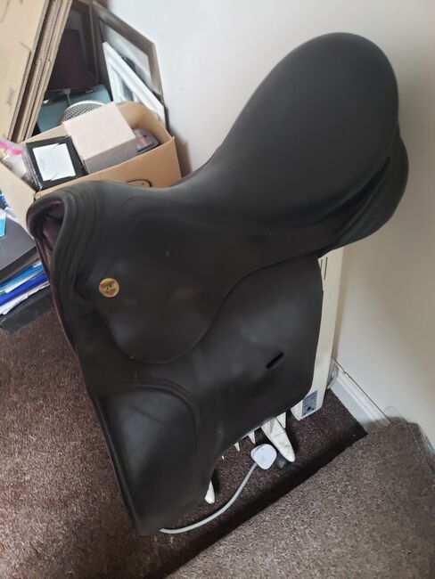 Karl Neidersuess (KN) 18" Saddle - (Austrian make), Karl Neidersuess GP saddle, GEORGE MOFFATT, All Purpose Saddle, Prescot, Merseyside, Image 3