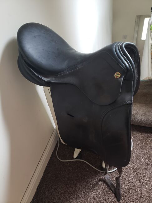 Karl Neidersuess (KN) 18" Saddle - (Austrian make), Karl Neidersuess GP saddle, GEORGE MOFFATT, All Purpose Saddle, Prescot, Merseyside