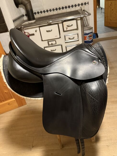 Karl Niedersüß Dressursattel, Karl Niedersüß  Overtüre Victoria , Lisa Eigner, Dressage Saddle, Wien , Image 2