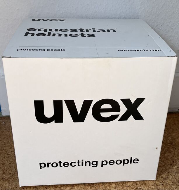 Uvex Reithelm exxential, Uvex Exxential, Flora Sommer, Kaski, Bad Urach, Image 5
