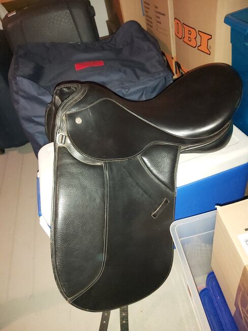 Kavalkade Dressursattel Fidelio 17" Zweitsattel 32Kammer, Kavalkade Fidelio, Katrin , Dressage Saddle, Tornesch 