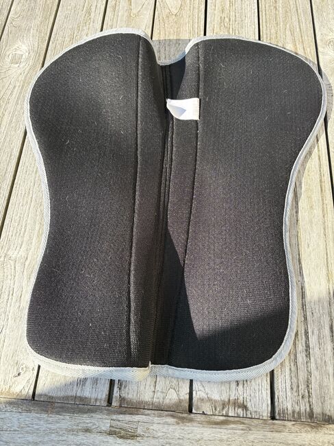 Kavalkade KV Pad Invictus D30, Kavalkade  Invictus Pad D30, Susanne , Andere Pads, Montabaur , Abbildung 4