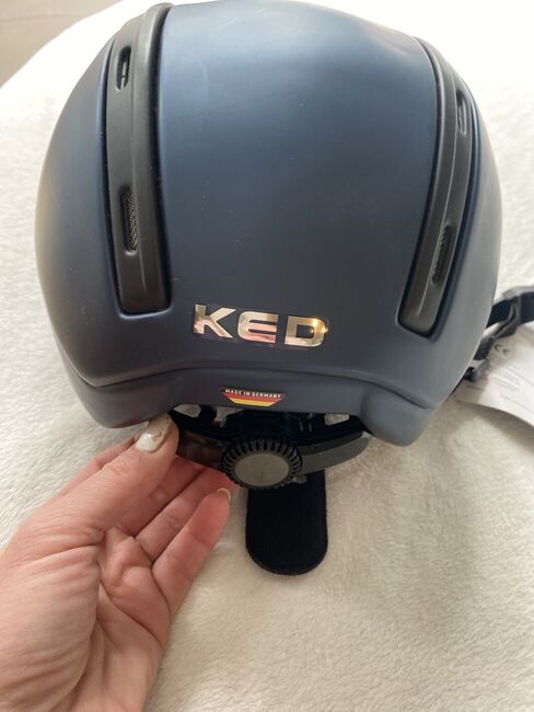 KED Reithelm Nomic neu, KED Nomic, Anja, Riding Helmets, Hamburg , Image 3