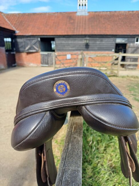 Kent and masters pony long leg 16.5, Kent and masters Pony club long leg, Mrs Claire Bambridge , Other Saddle, Stambourne, Image 3