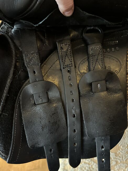 Kent & Masters Pony Saddle 16” black, regular leg, Kent & Master Pony S Series, Sadie Jones, Pozostałe siodła, Weston Colville, Image 10