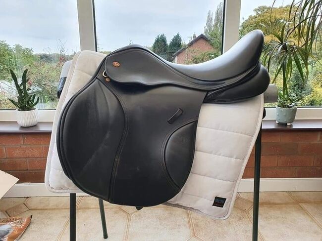 Kent & Masters Saddle, Kent & Masters S SERIES Compact GP, Sarah-Jayne Carter , All Purpose Saddle, Atherton, Manchester 