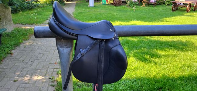 Kentaur Charon Springsattel 17.5 Zoll, Kentaur  Charon, Linda, Jumping Saddle, Goehren, Image 5