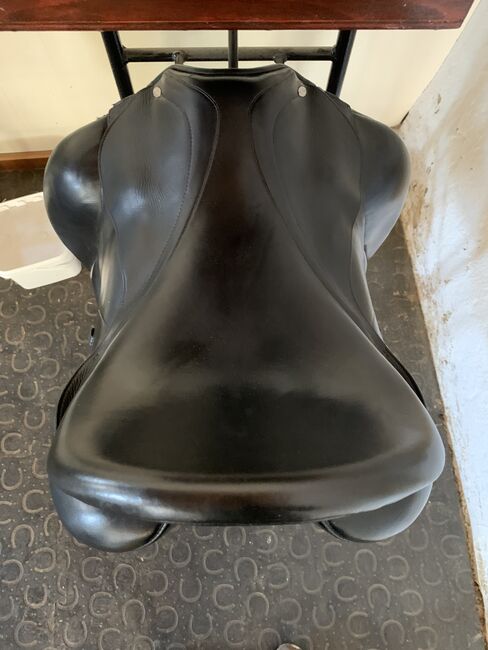 Kentaur Dressursattel, Kentaur  Aphrodite, Nicole Osterwald, Dressage Saddle, Neumarkt , Image 2