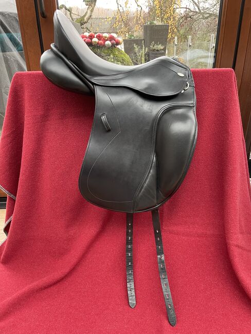 Kentaur Elektra 17‘ Dressursattel, Kentaur  Elektra , Anna Lisa Schulze Wälter, Dressage Saddle, Dortmund , Image 2