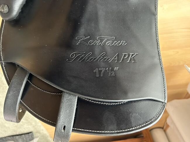 Dressursattel von Kentaur Ithaka APK, Monoblatt, 17,5 Zoll, Kentaur Ithaka APK 17,5 zoll Ithaka APK 17,5 zoll, Elke Hofmann , Dressage Saddle, Weiterstadt, Image 11