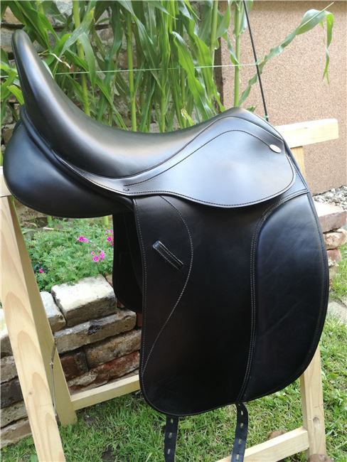 Kentaur Medea II 17 Zoll, Kentaur Medea ll, Gensig, Dressage Saddle, Dallgow, Image 2