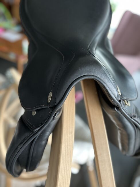 Kentaur Naxos jumping saddle 17,5”, Kentaur Naxos, Katerina, Jumping Saddle, Luxembourg, Image 24