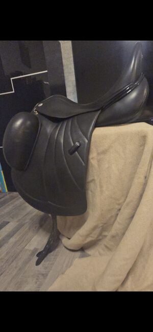 Kentaur Rhodè Dressursattel, Kentaur Rhodè, Michelle-Renee Sprenger, Dressage Saddle, Bochum, Image 4