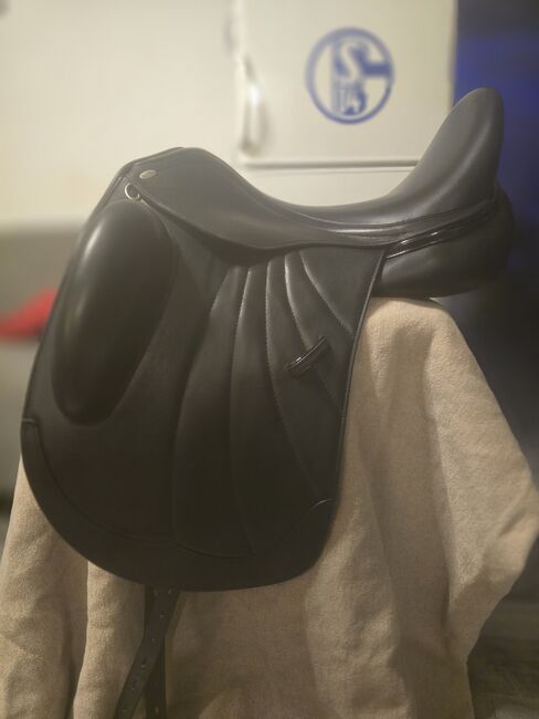 Kentaur Rhodè Dressursattel, Kentaur Rhodè, Michelle-Renee Sprenger, Dressage Saddle, Bochum, Image 8