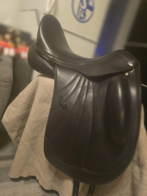 Kentaur Rhodè Dressursattel, Kentaur Rhodè, Michelle-Renee Sprenger, Dressage Saddle, Bochum, Image 9