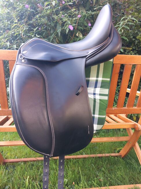 Kentaur Saddlery, Dressursattel Ithaka 17,5'', Kentaur Saddlery Ithaka , Bernadette Zahler, Dressage Saddle, Bayern - Bad Endorf, Image 3