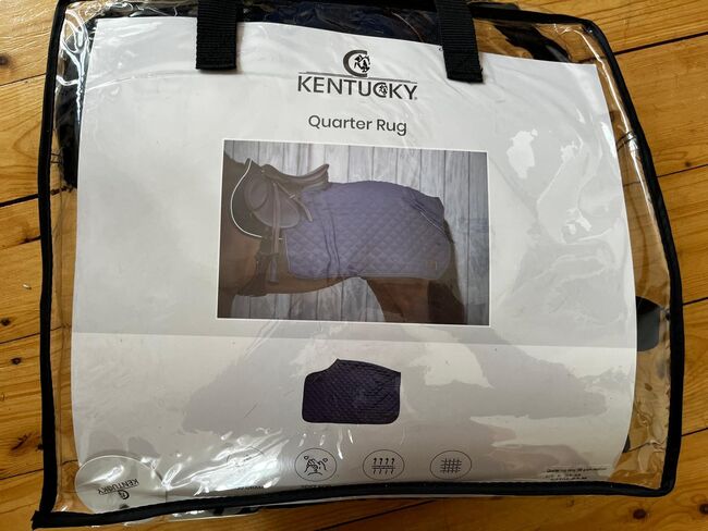 Kentucky Horsewear Quarter Rug Medium 160g – Navy, Kentucky Quarter Rug Medium, Sarah Kaiser, Horse Blankets, Sheets & Coolers, Kassel