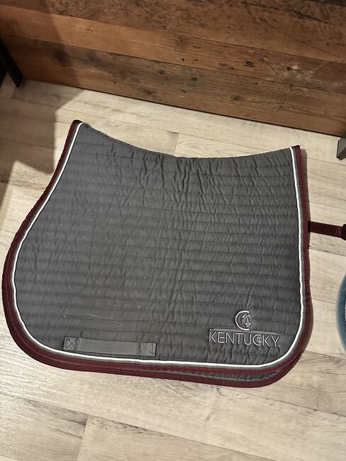 Kentucky Schabracke, Tanja Schneider, Dressage Pads, Lauterach