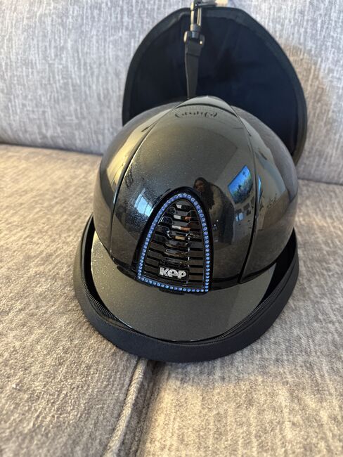 Kep helmets for sale!, Kep, Ella Insko, Reithelme, Imbler