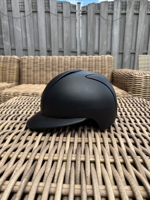 Kep Italia chromo 1.0, Kep Italia Chromo 1.0, Caitlin Beek, Riding Helmets, Capelle aan den IJssel, Image 2