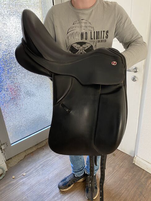 Kiefer Dressursattel, Kiefer  Lusitano Evo Exclusive DS Compact, Sophie humm, Dressursattel, Langelsheim