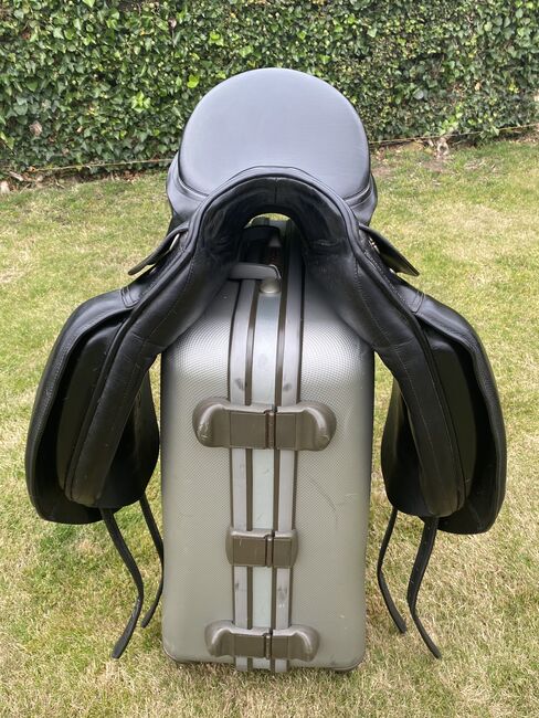 Kieffer Black Dressage Saddle, Kieffer, Heidi , Siodła ujeżdżeniowe, Cambridge, Image 3