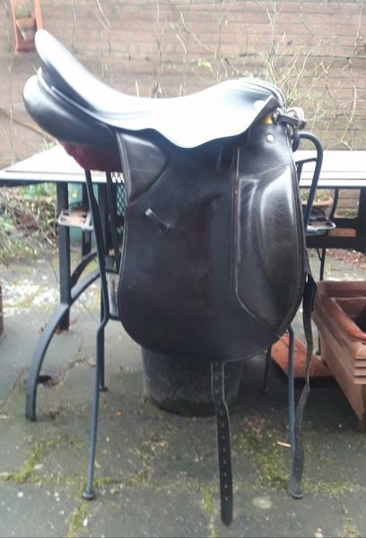 Kieffer Dressur Lech DL Excellent 18/32 schwarz, Kieffer Dressursattel Lech DL Excellent, Reitartikelbörse (Reitartikelbörse - Onlineshop für Wanderreiter), Dressage Saddle, Grevenbroich, Image 2