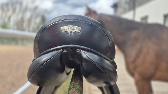 Kieffer Dressursattel schwarz, Kieffer Lusiano, Emma Kasper, Dressage Saddle, Ilmenau, Image 7