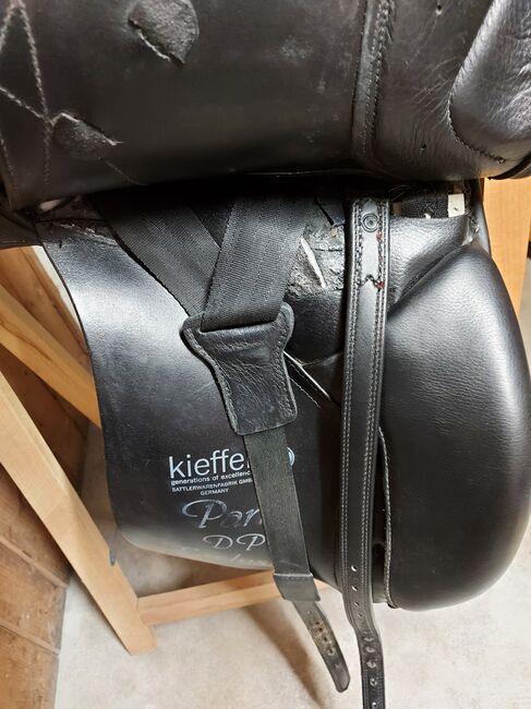 Kieffer Dressursattel Paris Exclusiv 17" 31er KW, Kieffer Paris Exclusiv, V. Lohe, Dressage Saddle, Walsrode, Image 15