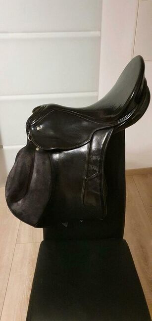 Kieffer Inn AT Gr.1 Springsattel, Kieffer Inn AT, Jessica Fuchs, Jumping Saddle, Roßbach