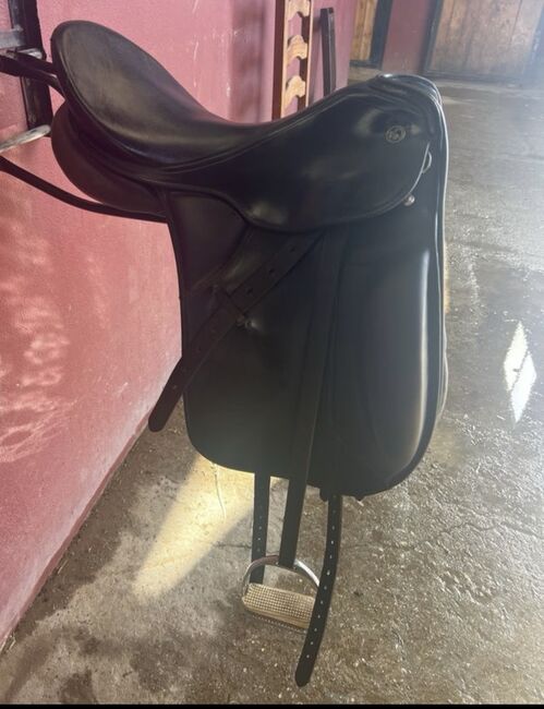 Kieffer Lech Dressursattel, Kieffer Lech, Sara de Haro ROmero, Dressage Saddle, Mijas Malaga, Image 2