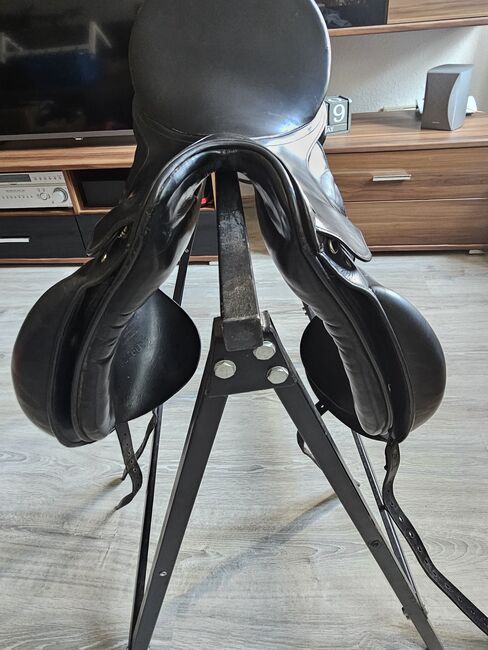 Kieffer Lusitano Dressursattel, Kieffer Lusitano , Johanna, Dressage Saddle, Königs Wusterhausen, Image 4