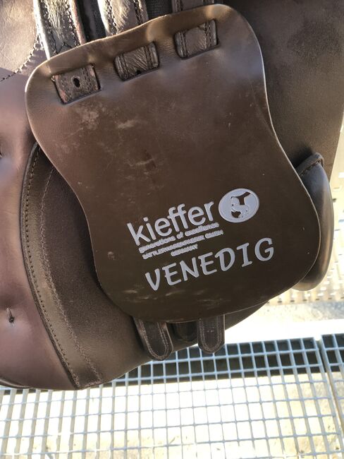 Kieffer Venedig Exclusiv VS Sattel DropPanel 17,5“-18“, wie neu, Kieffer  Venedig, Mary, Vielseitigkeitssattel (VS), Hamburg, Abbildung 3