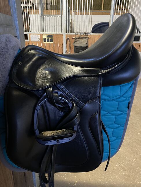 Kingsley Dressursattel D1 18 Zoll, Kingsley D1, K.Petersen, Dressage Saddle, Ludwigsburg , Image 2