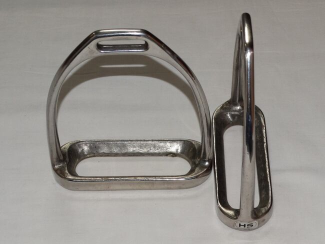 Klassische silberne Sprenger Steigbügel 12 cm Trittbreite für englisch Sattel, Sprenger, Anne, Saddle Accessories, Wahrenholz