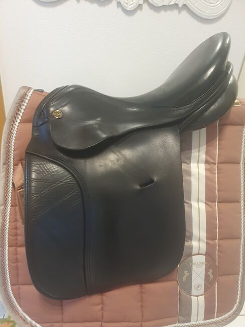 KN Niedersüß Dressursattel, Niedersüß , Kiki, Dressage Saddle, Burgwedel, Image 4