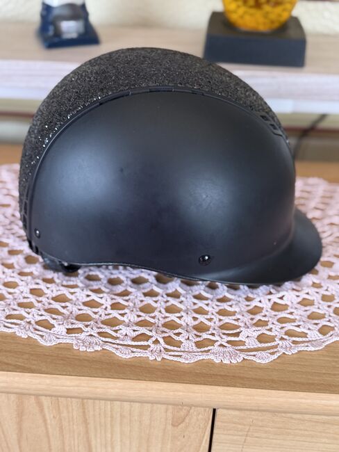 Reithelm Knightsbridge, Equestrian Knightsbridge, Melanie Meyer, Riding Helmets, Hamburg, Image 3