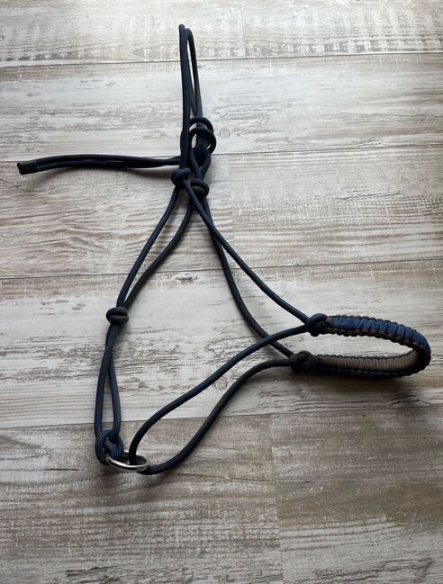 Knotenhalfter blau, WB, N., Halters, Villingen-Schwenningen 