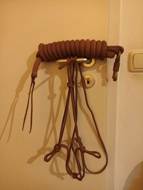 Knotenhalfter+Bodenarbeitsseil von Brockamp, Brockamp, Franziska Exner, Bodenarbeit, Muenchen