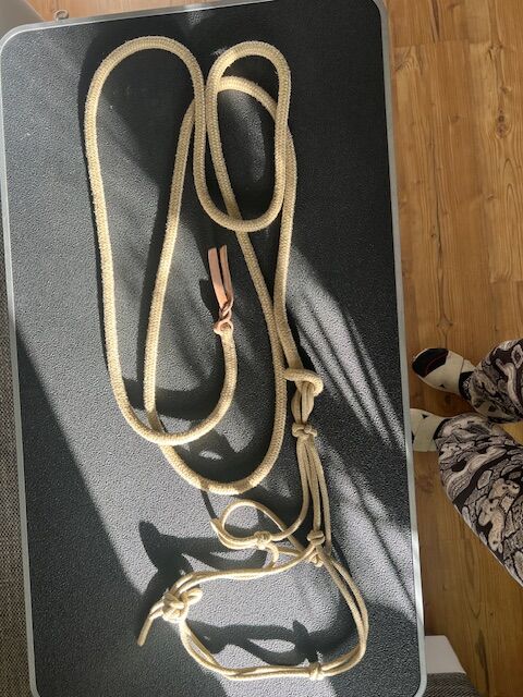 Knotenhalfter, Romy Lorenz , Nosebands, Grävenwiesbach 