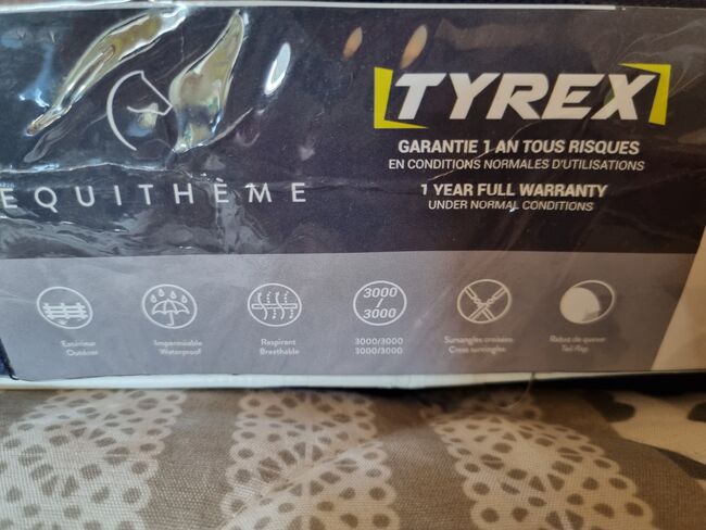 Regendecke Equitheme, Equitheme Tyrex, Ilka Lüders, Derki dla konia, Peine