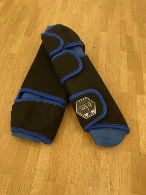 Kühlgamaschen zu vwrkaufen, Felix Bühler, Jana, Tendon Boots, Jegenstorf 