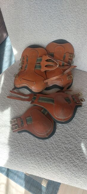 Komplettsatz braune Springgamaschen + Streichkappen, Kerstin , Tendon Boots, Mönchengladbach 