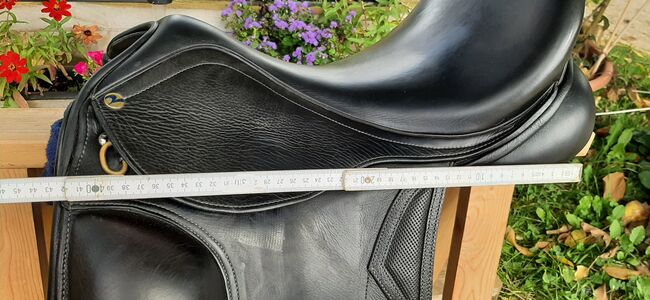 Kurzer Breiter Monoblatt Dressursattel Busse PDS Aberdeen 17", Busse PDS Aberdeen , Maresa, Dressage Saddle, Pfullingen, Image 8