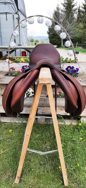 Kurzer brauner Springsattel mit Ledersattelgurt, Maresa, Jumping Saddle, Pfullingen, Image 8