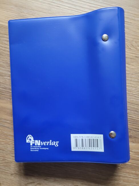 Aufgabenheft Reiten von 2018, FN Verlag , Susanna Scheuermeyer, Książki, München, Image 2