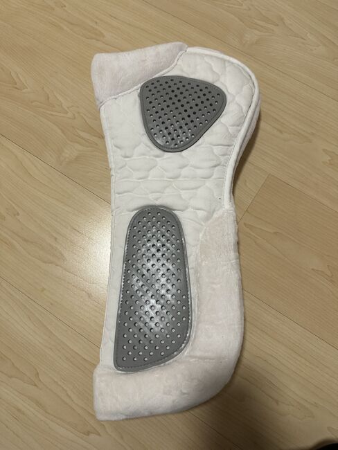 Kunstfellpad Pfiff mit Gel weiß Full / Sattelpad, Pfiff, Jenny, Andere Pads, Odenthal, Abbildung 3